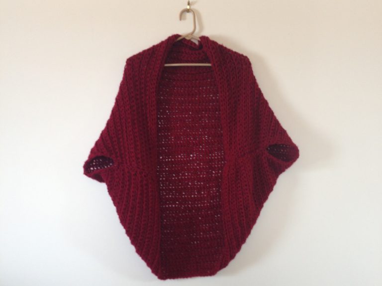 Simple Boho Crochet Sweater (Pattern Review) Resources for a Handmade